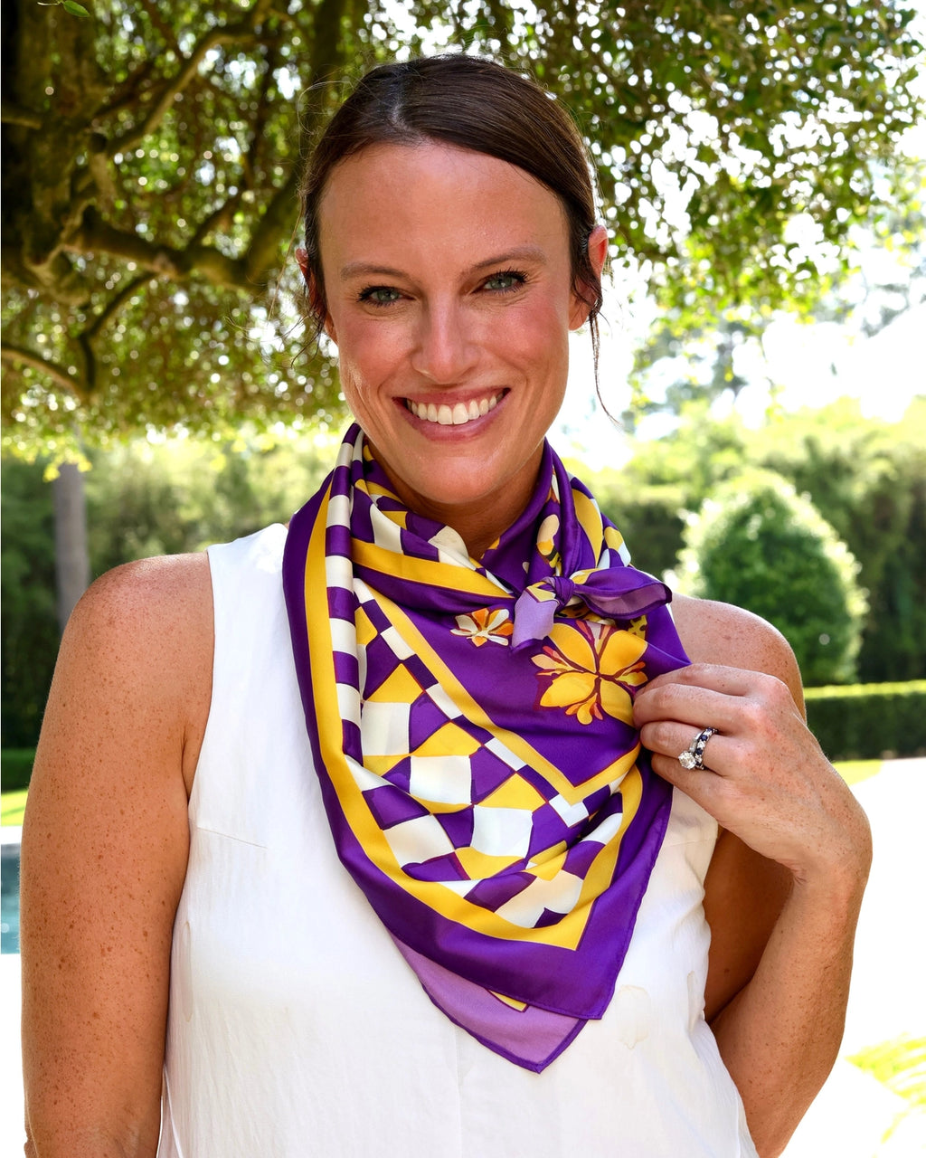 Hollis Scarf Large Purple Gold